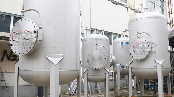 霍桐儀器生產(chǎn)好的不銹鋼高壓儲罐